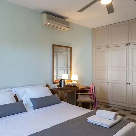 Vila Electra Beachfront