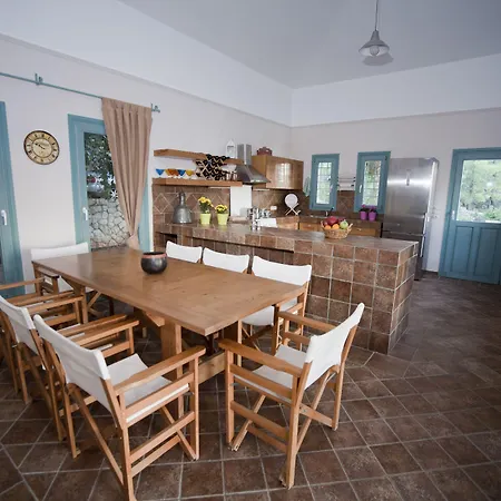 Electra Beachfront * Kranidi