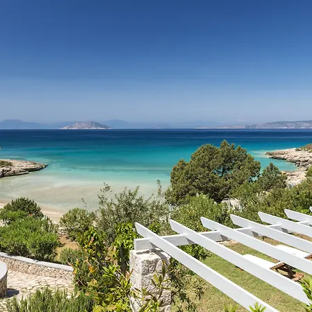 Electra Beachfront 빌라