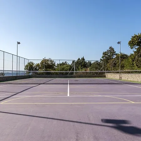 Electra Beachfront 빌라