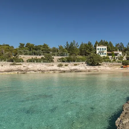 Electra Beachfront Villa