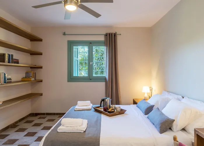 Electra Beachfront Villa