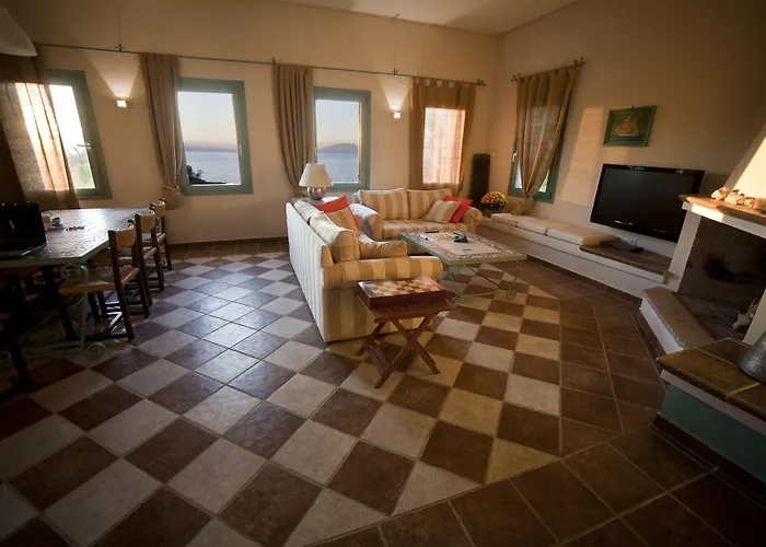 Villa Electra Beachfront *