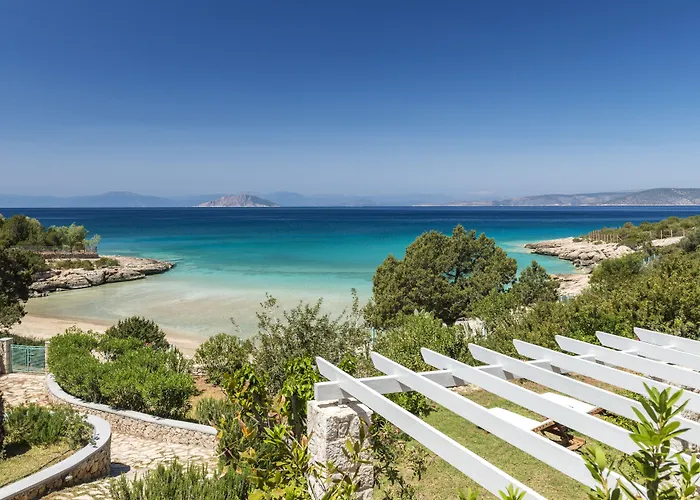 Electra Beachfront Villa